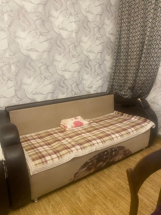 Продается диван.