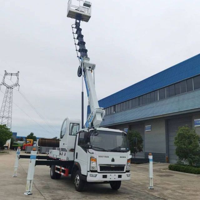 Услуга автовышка 24/7                    от 17 м до 52 метра