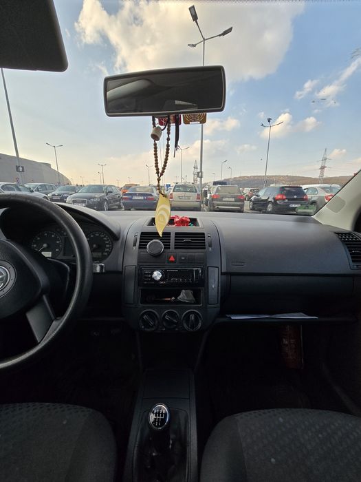 Vând  Volkswagen Polo 1.2 Benzină
