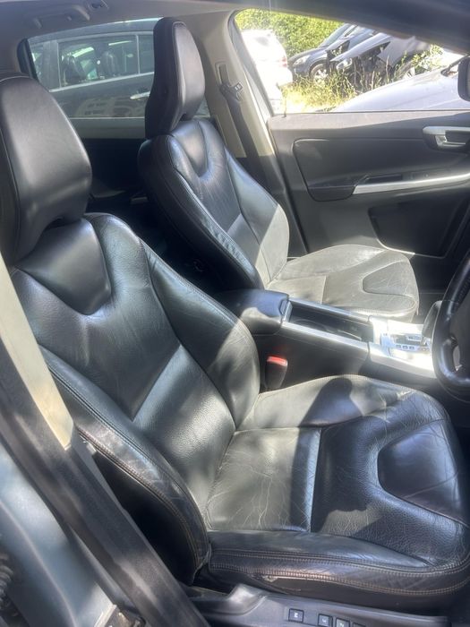 Volvo XC60 2.4D D5 185кс на части