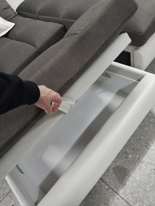 Продам диван Пума +пуф