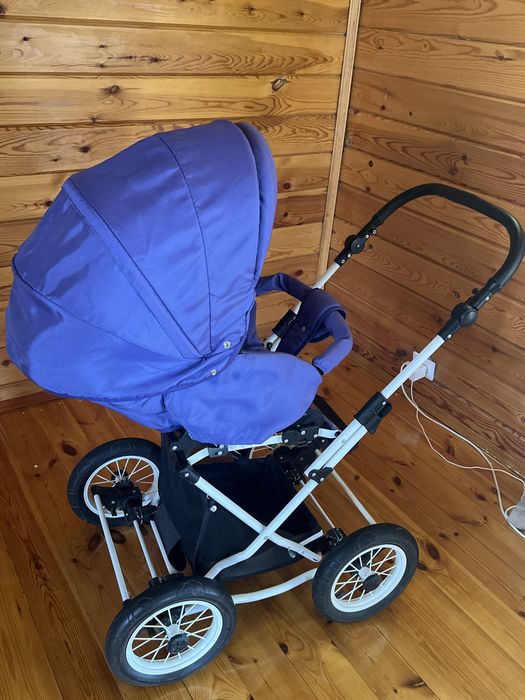 Продам коляску Julia Baronessa