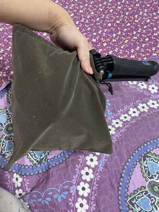 Продам экшн камеру GoPro 7 black