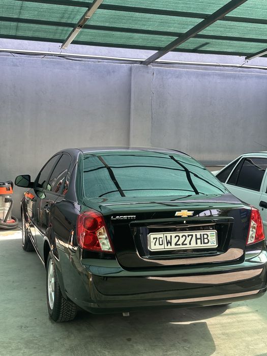 Gentra A/T sotiladi sirochniga