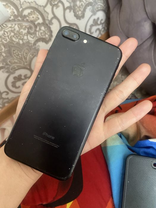 Iphone 7+ 32gb продам
