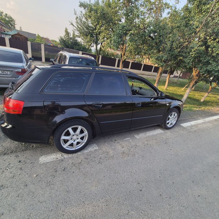 Vând Audi A4 înmatriculat