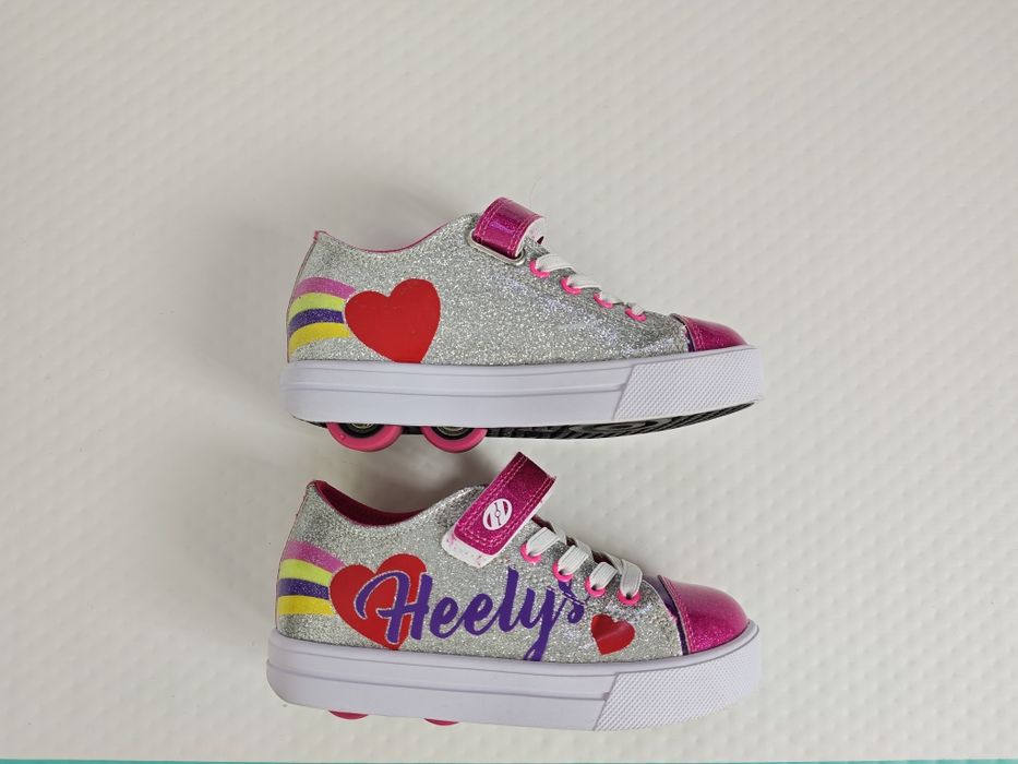 Adidasi cu role Heelis nr 31