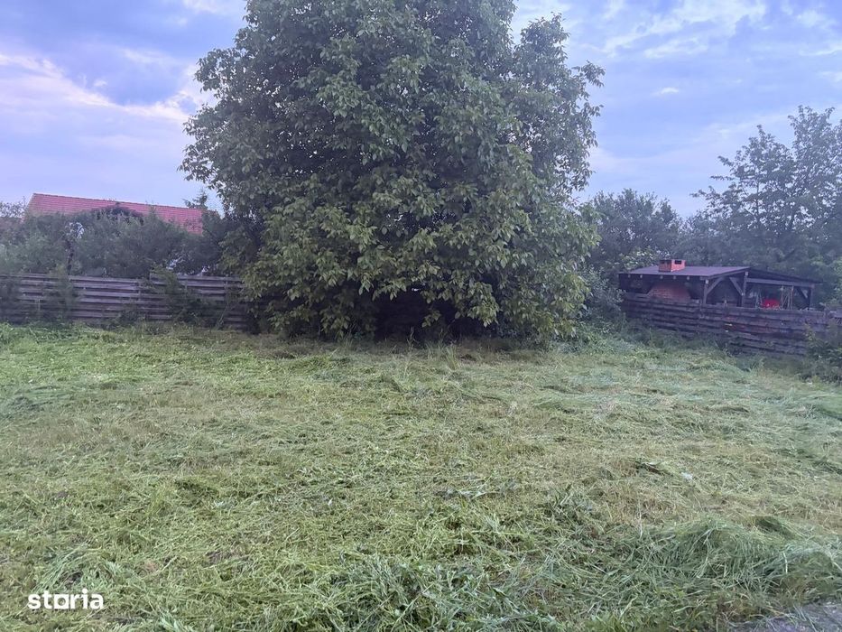 Casă individuală,teren generos zonă rezidențială liniștită.