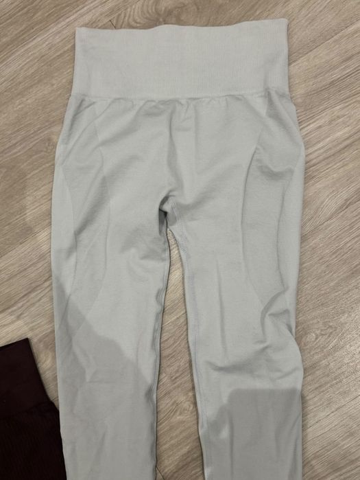 Спортни клинове и комплект Maje