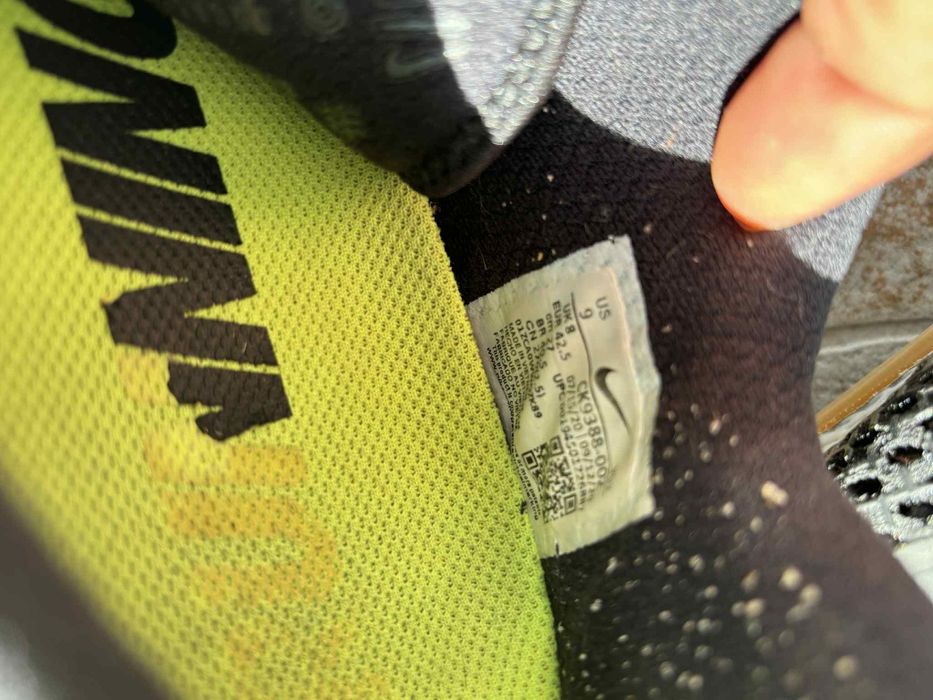 Маратонки Nike 42.5