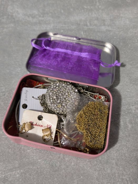 Bijuterii pentru dame