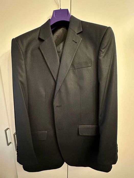 Costum barbatesc Kezman sacou+vesta+pantalon