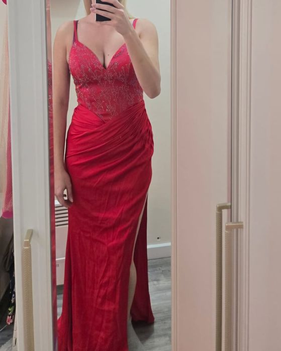 Платье вечернее длинное