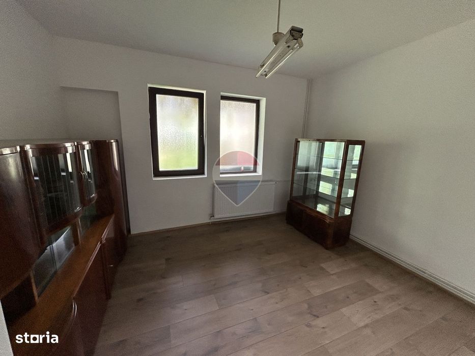 Spațiu / birou de închiriat 135 mp ZONA PARC / CENTRU VECHI BAIA MARE