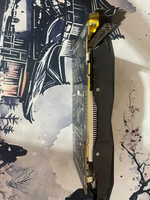 Видеокарта GTX 1050 TI