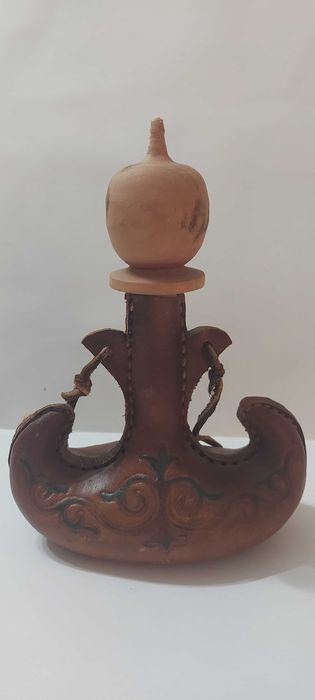 Декорации и игрушки разных времен