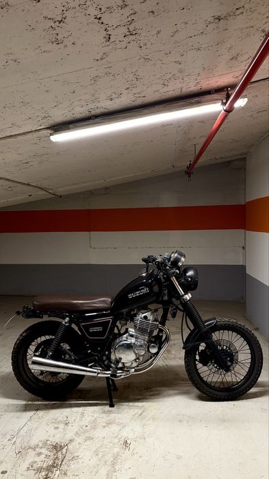 Suzuki GN250 Scrambler A2