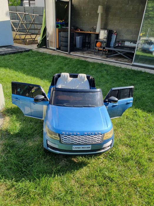 Masina electrica Range Rover pentru 2 copii cu telecomanda