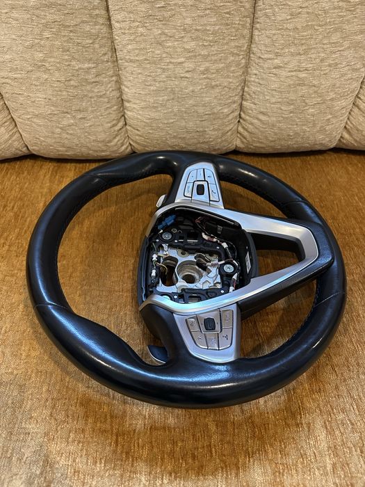 Volan BMW Seria 5 G30, G31, Seria 6 G32, Seria 7 G11 G12