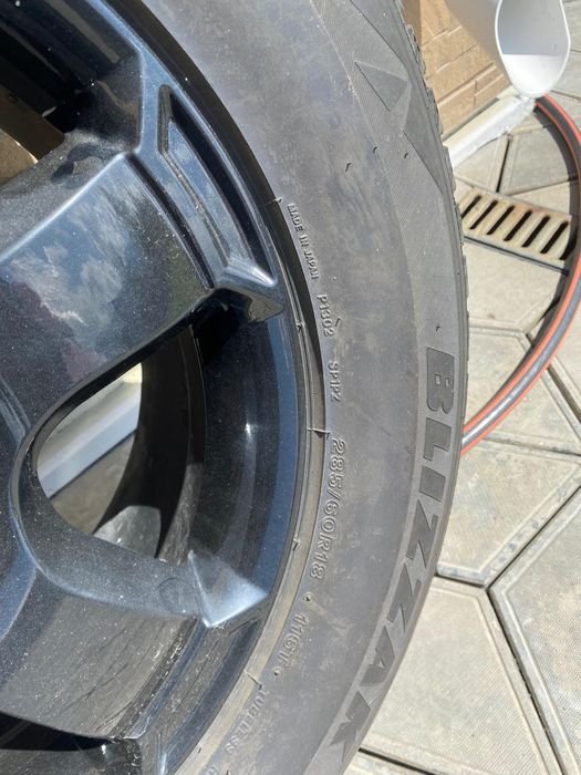 Продам шины с дисками