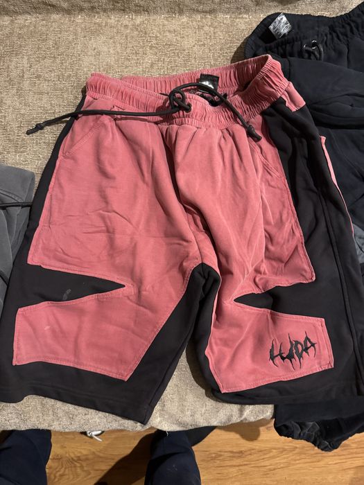 Супер рядък екип като нов