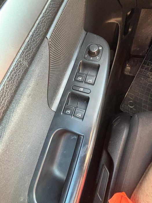 VOLKSWAGEN Golf 2010 — imagine 3