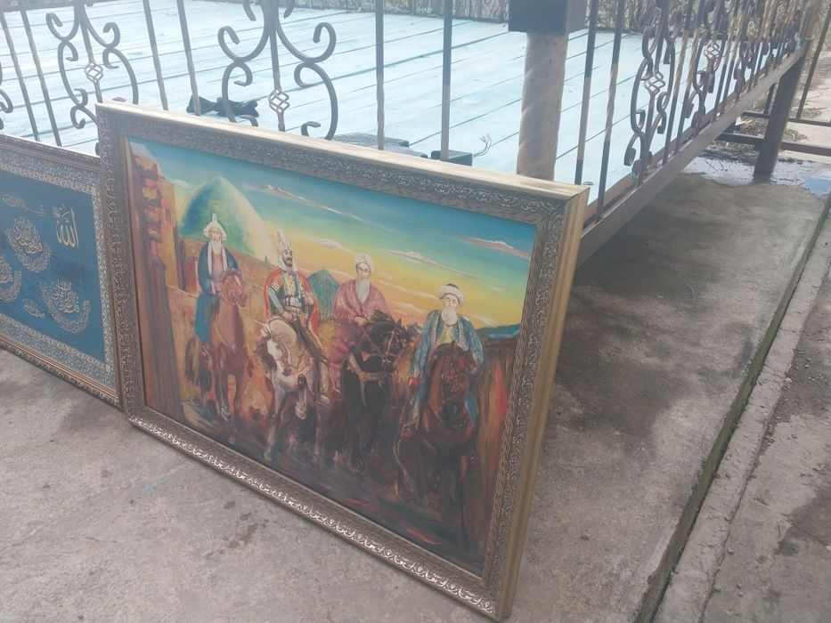 Продам две картины за 10к