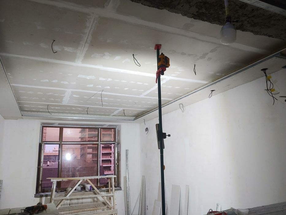 Павел. Малярка, косметический ремонт квартир и офисов. Обои. Ламинат.Д