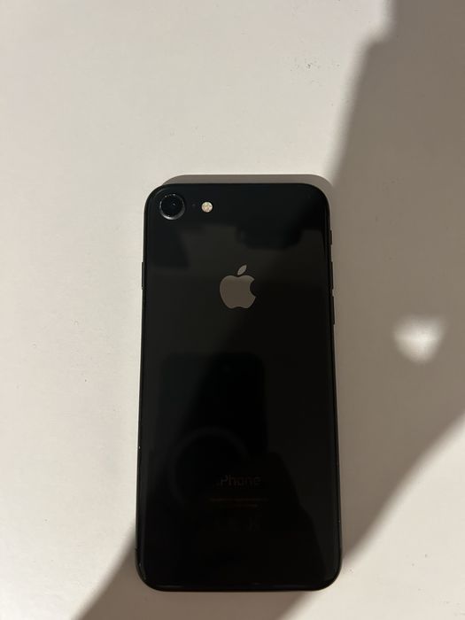 iPhone 8 Black, baterie 100%, neverlocked, Touch ID perfect