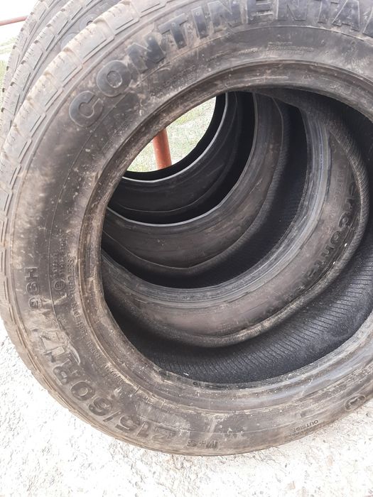 Продам шины 215/60/17 континенталь