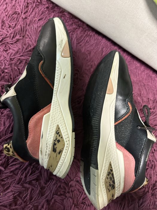 Обувки на Liu Jo