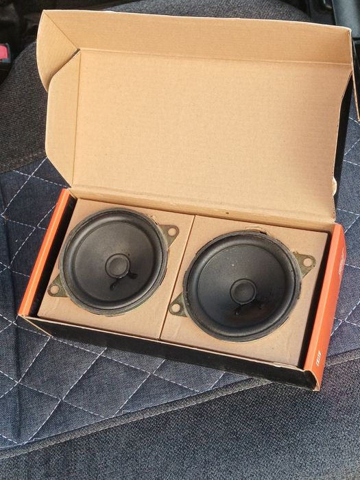 Nexia 2 oldi kalonka