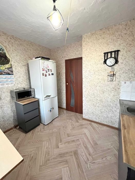 Продаётся 2 комн квартира