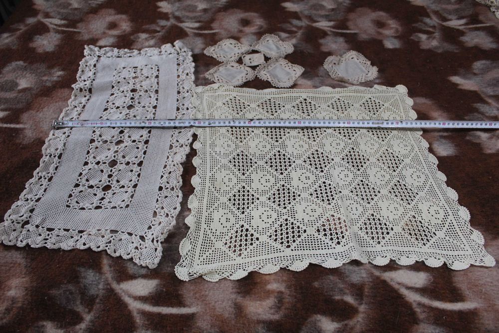 Покривки за маса на една кука,