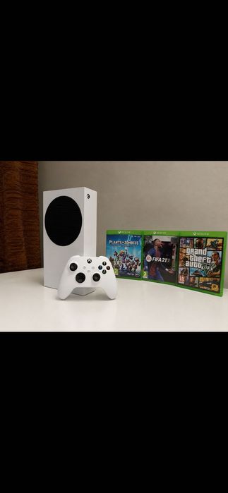 Xbox series S in stare impecabila cu controler si jocuri!