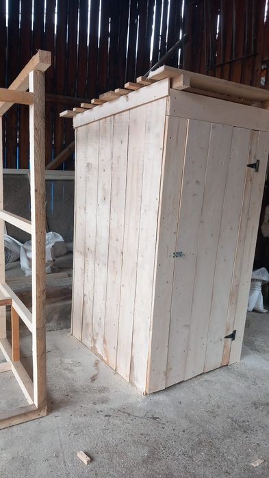 Vand afumatoare și toaleta Gradina