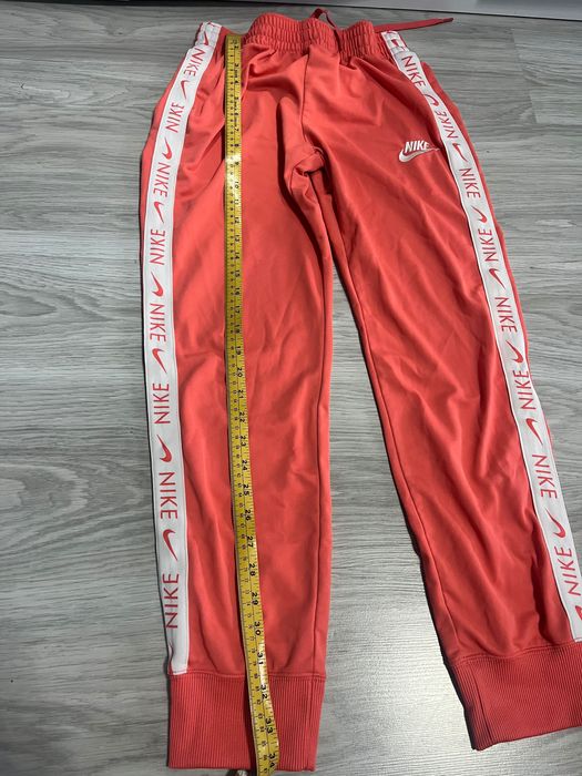 Детски долнище Nike XL (158–166 см)