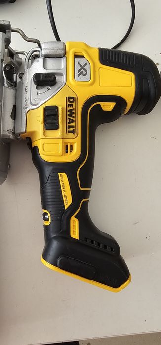 Dewalt dcd 791  nefolosit si dcd 800 folosit