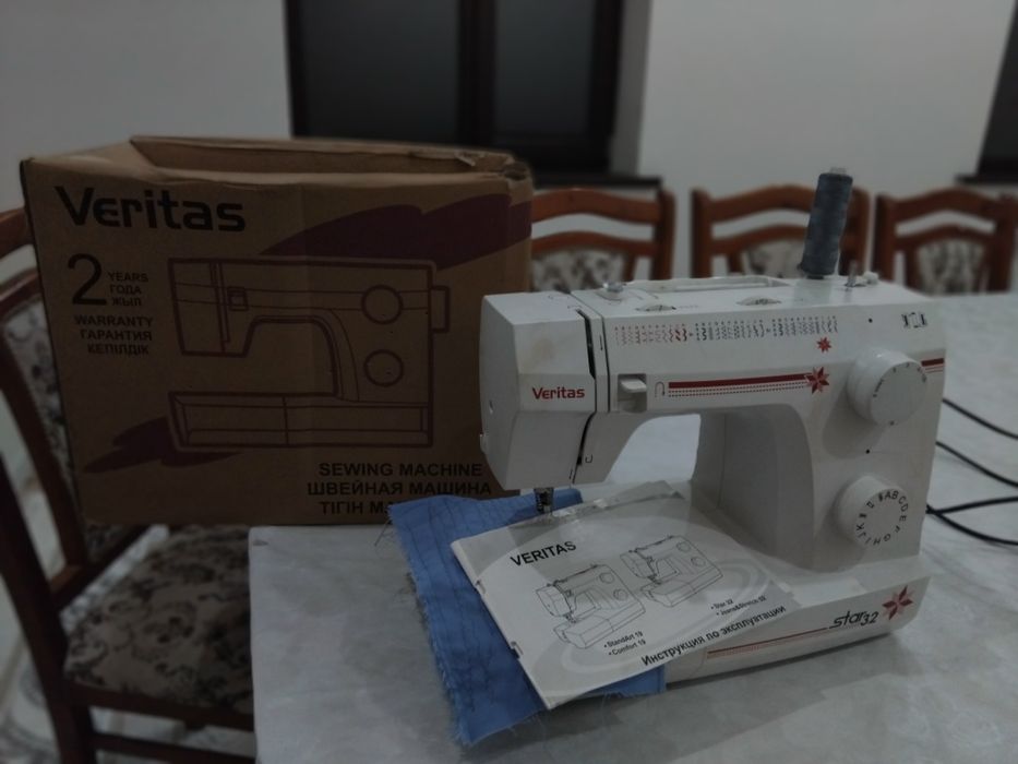 Продам электронную швеиныи машинку