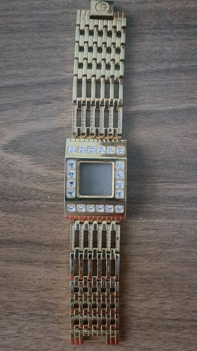 Гривна позлатена.