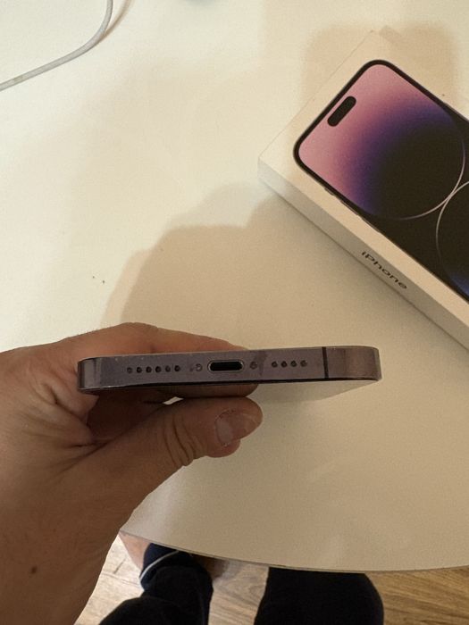 Продам айфон 14 про макс 256гб