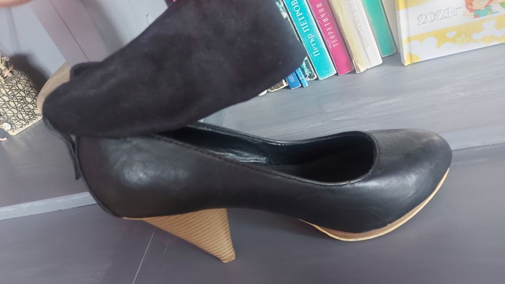 Дамски обувки и кецове 39номер