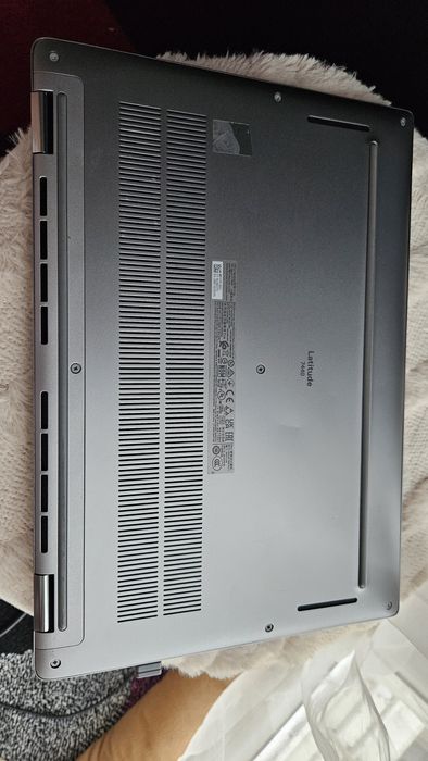 Laptop Dell Latitude 2in1 7440
