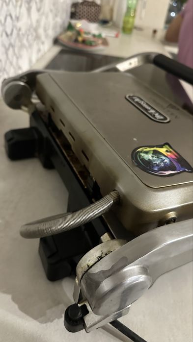 Гриль DeLonghi 1030D