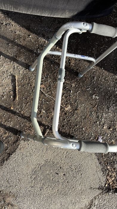 Проходилка за възрастни хора