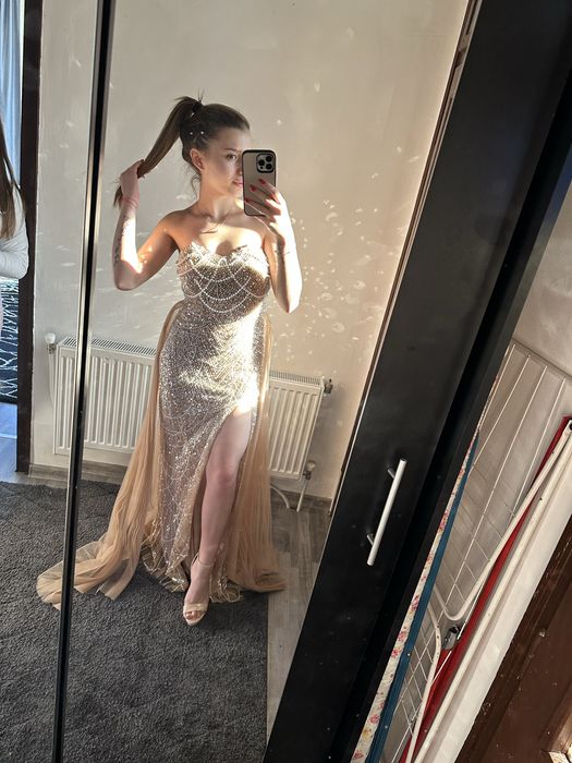 Чисто нова бална рокля!!!