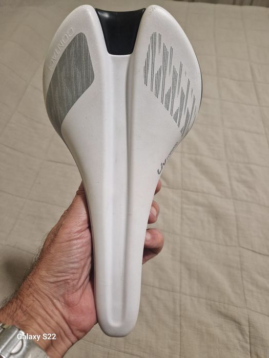 Шосейна седалка  продавам