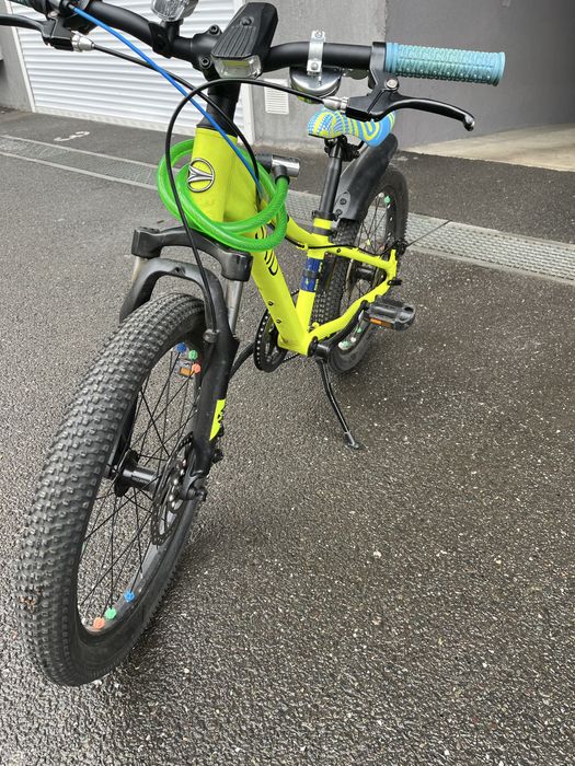 Bicicleta SKID  copii 20, cu suspensie fata si frane pe disc