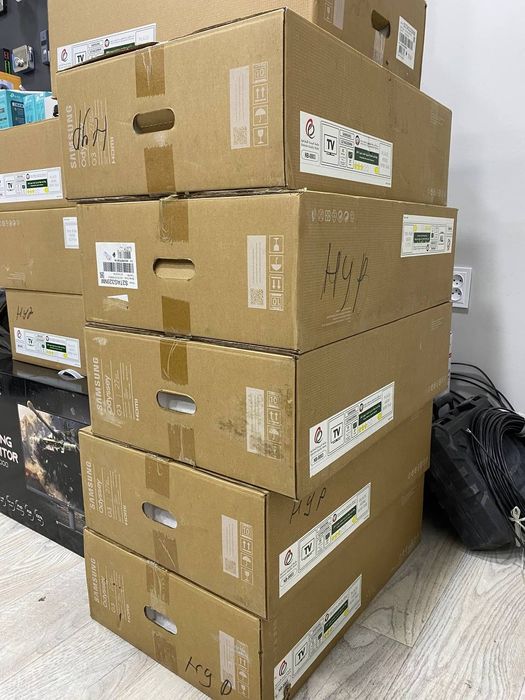 Samsung 27 3g odyssey 165hz yangidek holatda