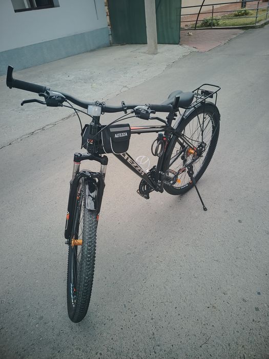 Velosiped sotiladi